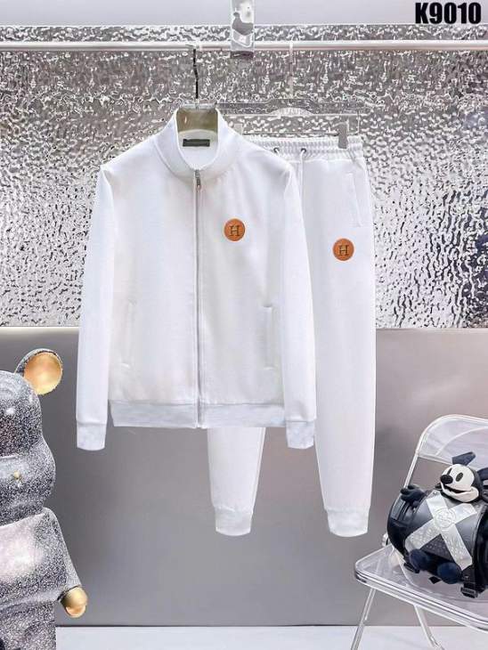 Picture of Hermes Sweater Suits _SKUHermesM-5XLkdtr0940482